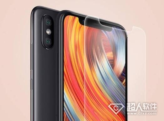 小米8钢化膜曝光 刘海屏类似iPhone X有小下巴